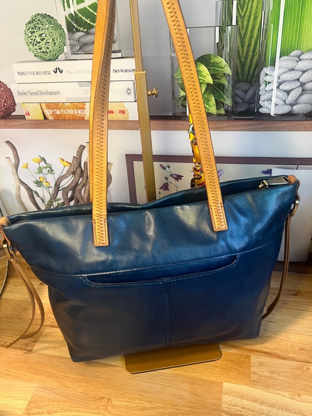 HOBO Cecily Leather Tote Shoulder Bag in Deep Teal Blue with Tan Straps - Picture 4 of 12